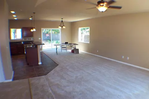 2296 Lonigan Ct, Redding, CA 96002 photo 3