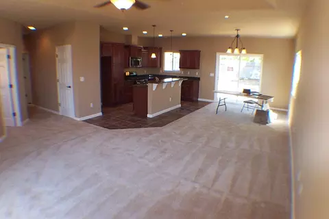 2296 Lonigan Ct, Redding, CA 96002 photo 4