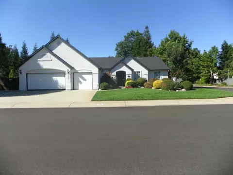 2996 Montana Sky Dr, Redding, CA 96002 photo 1