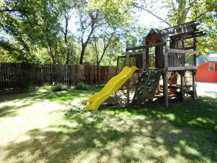 5421 Elm Ln, Redding, CA 96001 photo 12