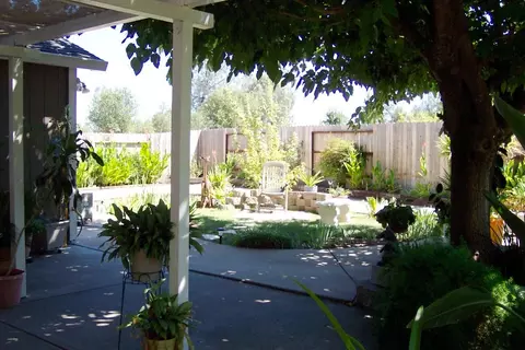 739 Lotus Ct, Redding, CA 96003 photo 3