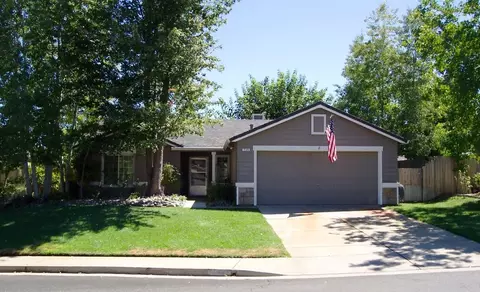 739 Lotus Ct, Redding, CA 96003 photo 1