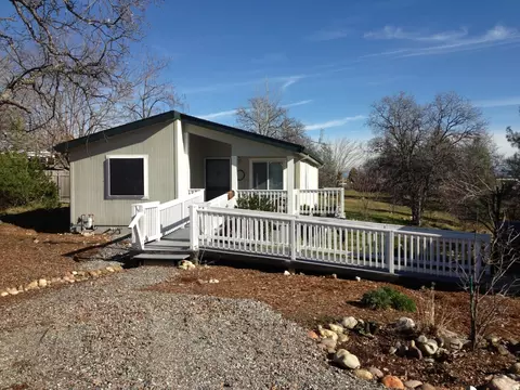 1023 Yogi Ct, Redding, CA 96003 photo 1
