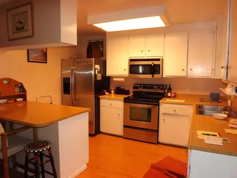333 Rosewood Dr, Redding, CA 96003 photo 5