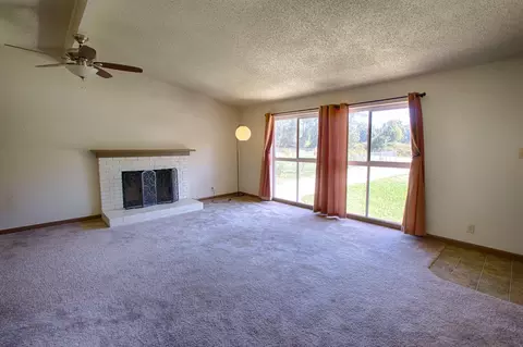 4510 E Bonnyview Rd, Redding, CA 96001 photo 6