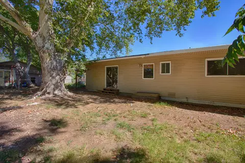 4510 E Bonnyview Rd, Redding, CA 96001 photo 5