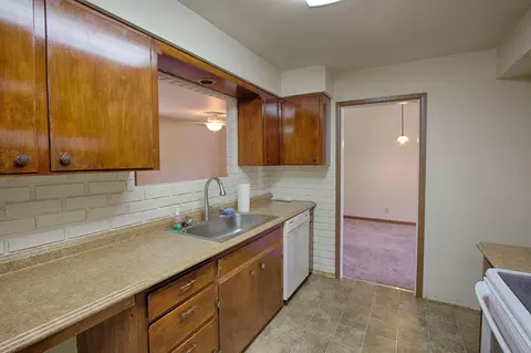 4510 E Bonnyview Rd, Redding, CA 96001 photo 10