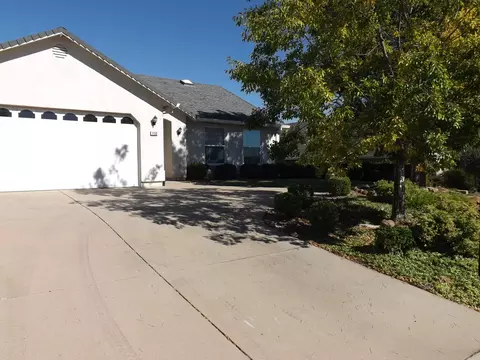 1150 Snowcap Trl, Redding, CA 96003 photo 2