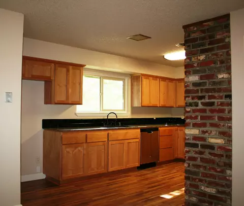 12270 Craig Ave, Red Bluff, CA 96080 photo 4