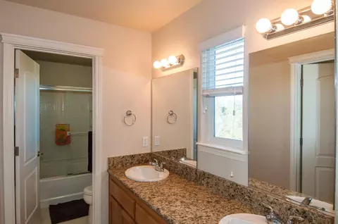 2054 Tuscany Way, Redding, CA 96003 photo 27