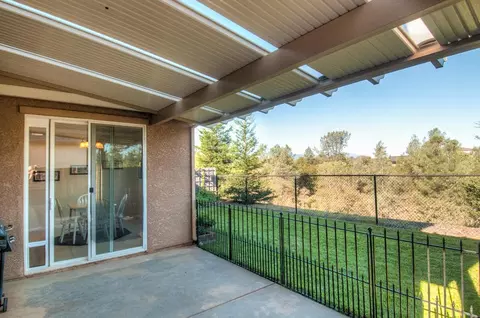 2054 Tuscany Way, Redding, CA 96003 photo 3