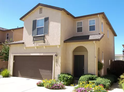 2035 Vienna, Redding, CA 96003 photo 1