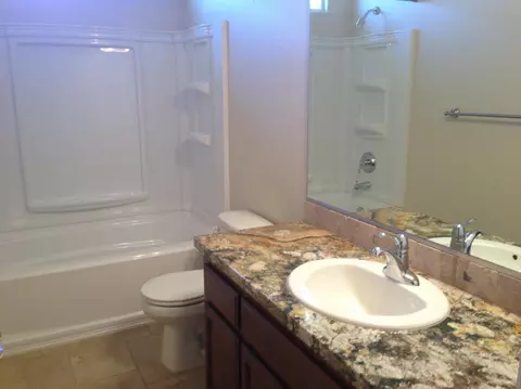 609 Grants Pass, Redding, CA 96003 photo 8