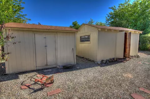 4397 Eagle Nest Rd, Redding, CA 96003 photo 2