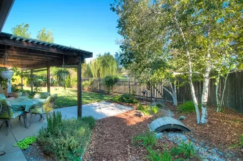 1616 Wee Burn Ct, Redding, CA 96003 photo 35