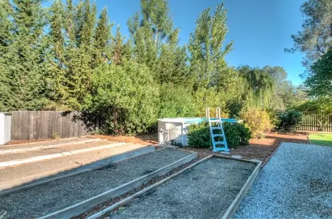 1616 Wee Burn Ct, Redding, CA 96003 photo 14