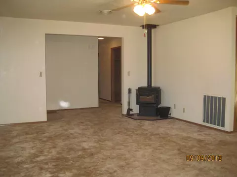 4627 Fiddleneck, Redding, CA 96002 photo 5