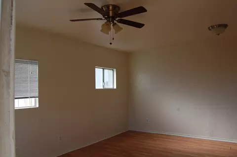3452 Court St, Redding, CA 96001 photo 2