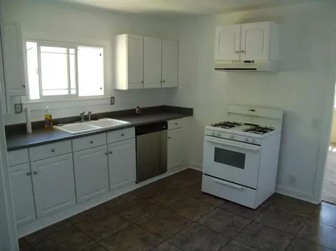 1820 Grandview Ave, Redding, CA 96001 photo 4