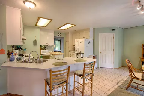1124 Peregrine Way, Redding, CA 96003 photo 16