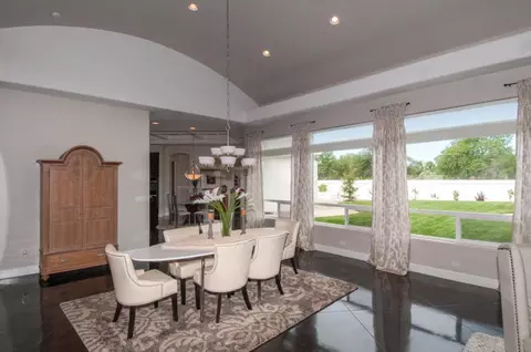 212 Edinburgh Pl, Redding, CA 96003 photo 8