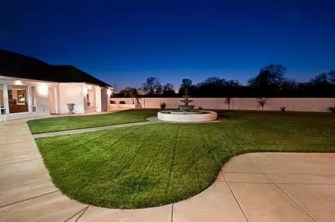 212 Edinburgh Pl, Redding, CA 96003 photo 21