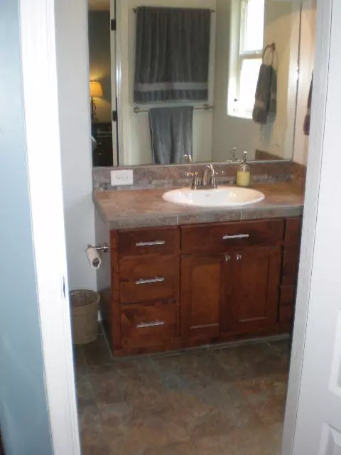 645 Lincoln St, Redding, CA 96001 photo 17
