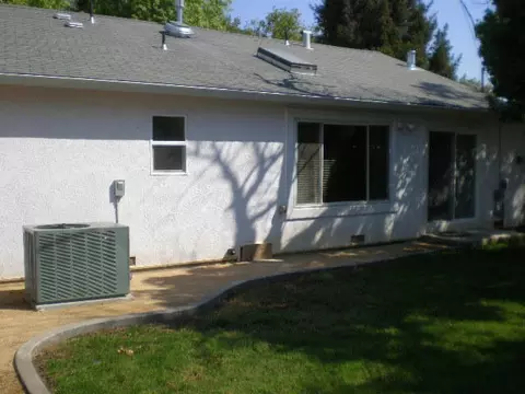 645 Lincoln St, Redding, CA 96001 photo 24