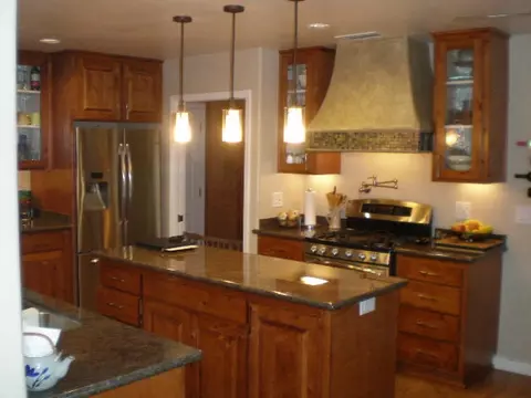 645 Lincoln St, Redding, CA 96001 photo 7
