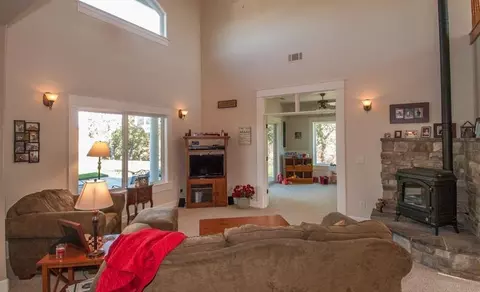 15095 Kobbuntie Ct, Red Bluff, CA 96080 photo 4