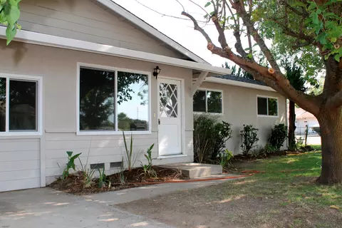 3427 Daisy St, Anderson, CA 96007 photo 3