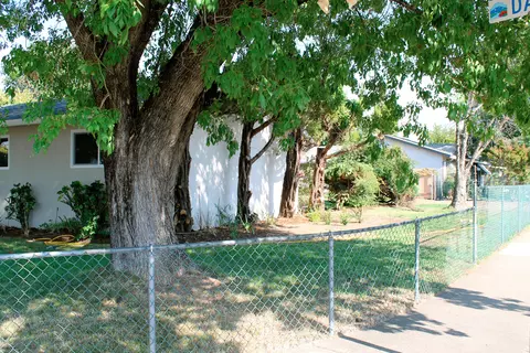 3427 Daisy St, Anderson, CA 96007 photo 5
