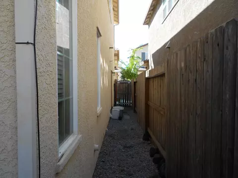 2341 La Villa, Redding, CA 96003 photo 21