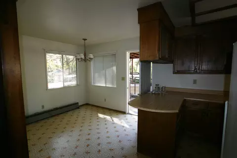 8470 Ranchette Dr, Redding, CA 96001 photo 19