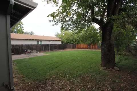 1803 Sheridan St, Redding, CA 96001 photo 13