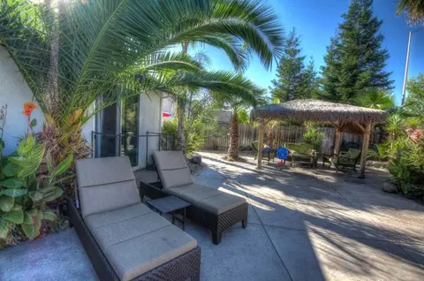 530 Castenda Dr, Redding, CA 96003 photo 25