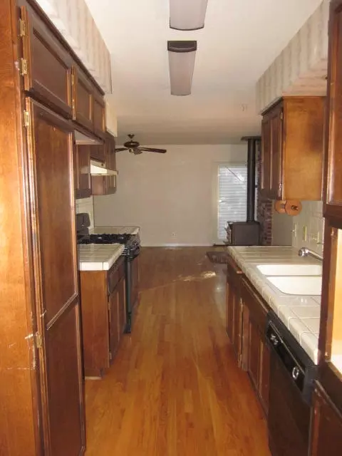 8096 Montgomery Cir, Redding, CA 96001 photo 12