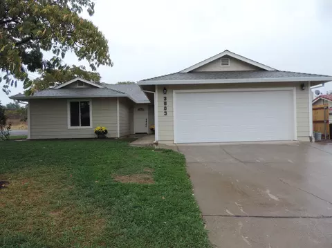 2503 Velia St, Redding, CA 96002 photo 1