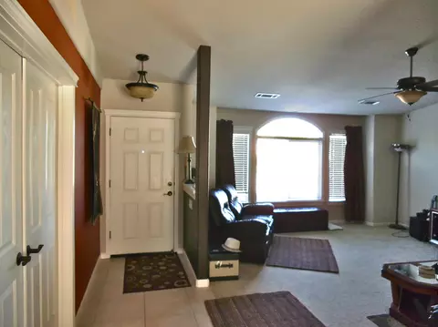 4545 Cerro Ln, Redding, CA 96001 photo 2