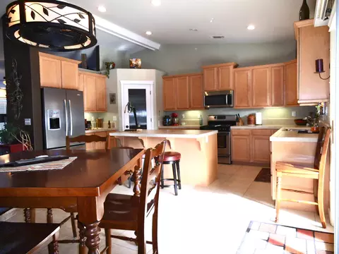 4545 Cerro Ln, Redding, CA 96001 photo 7
