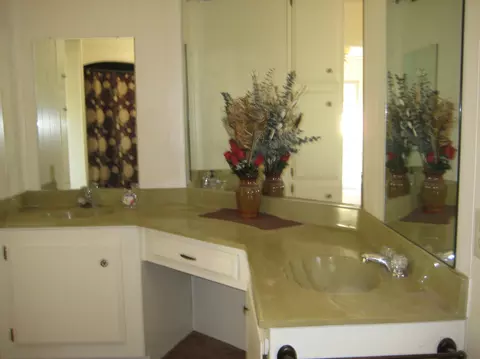 1959 Acorn Ln, Redding, CA 96001 photo 2