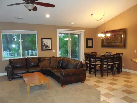 425 Spire Point Dr, Redding, CA 96003 photo 6