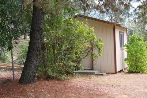 8891 Simmons Rd, Redding, CA 96001 photo 18