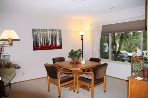 8891 Simmons Rd, Redding, CA 96001 photo 4