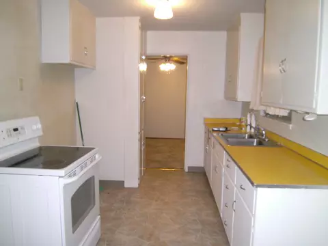 2158 Park Marina Dr, Redding, CA 96001 photo 6