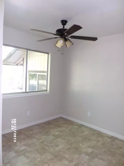 2935 Red Bud Ln, Anderson, CA 96007 photo 3
