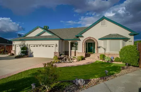 4325 Sounding Brook Ct, Redding, CA 96001 photo 2