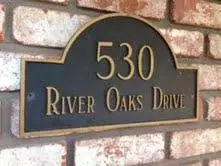 530 River Oaks Dr, Redding, CA 96001 photo 2