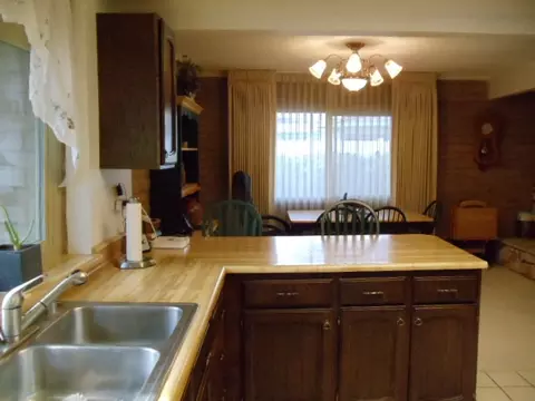 3325 Winding Way, Redding, CA 96003 photo 5