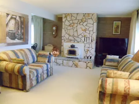 3325 Winding Way, Redding, CA 96003 photo 2